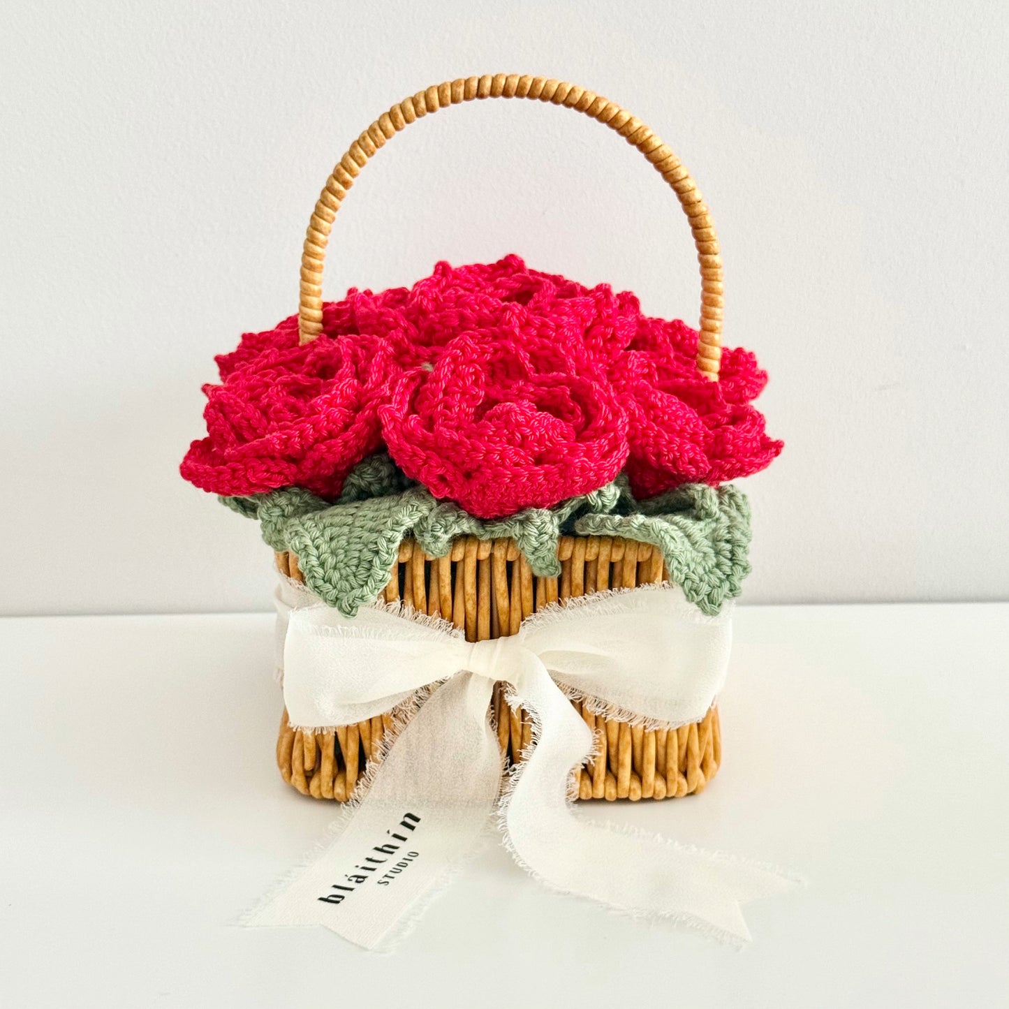 Red Rose Basket